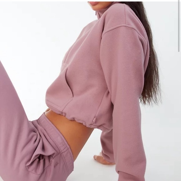 TNA cropped fleece - Picture 4 of 4